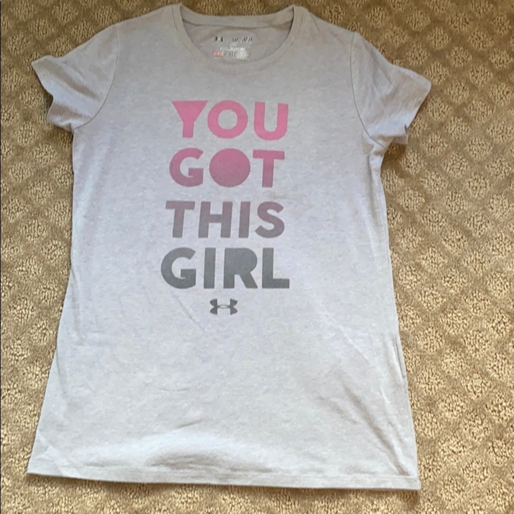 UNDER ARMOUR SHORTSLEEVE SHIRT